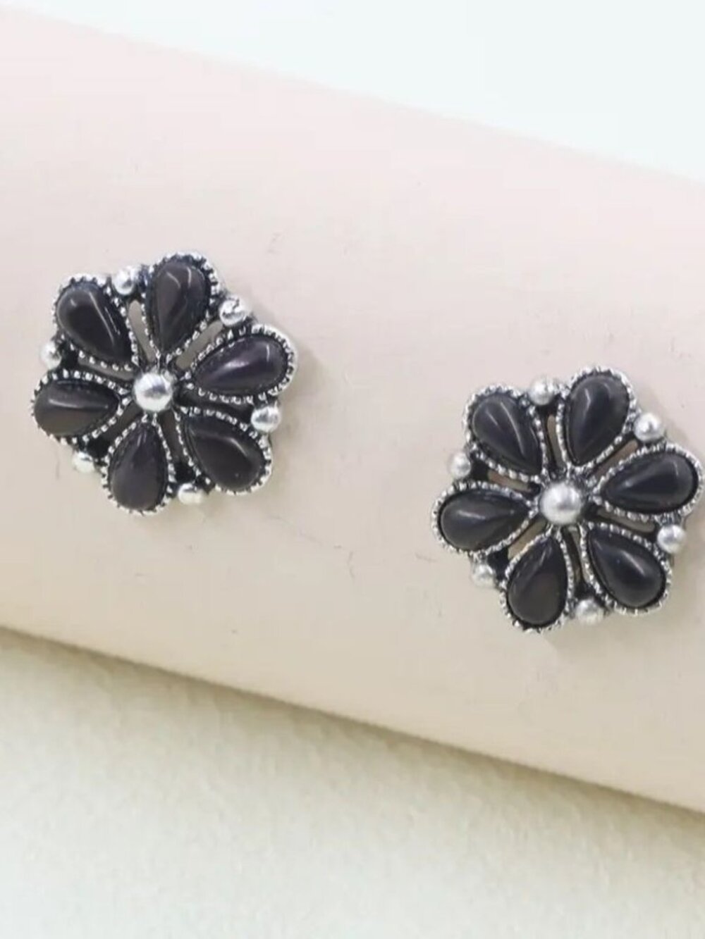 Blackflower Earrings 2048